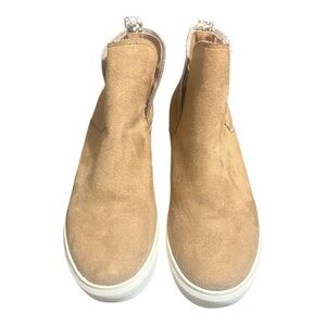 VERY G Rolla High Top Sneakers - Tan | Size 10